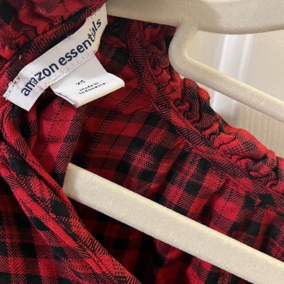 Red ruffle plaid blouse womens xs holiday work - Picture 3 of 5